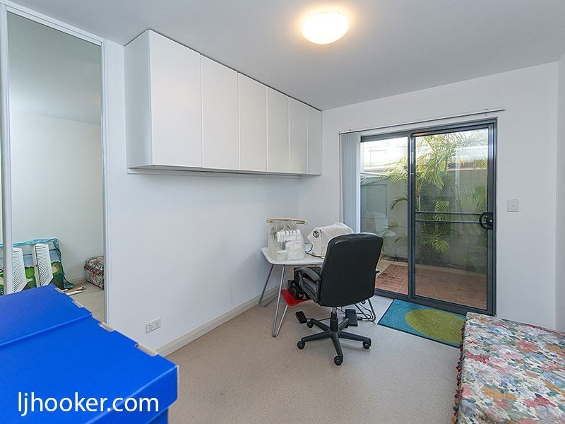 18/25 Melville Parade, South Perth WA 6151