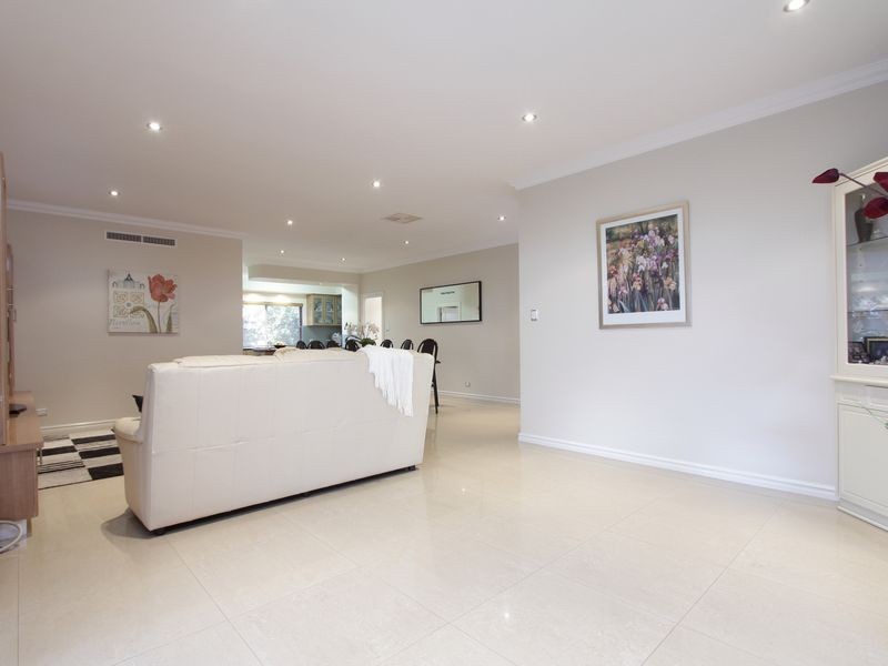 1 Darch Street, Yokine WA 6060