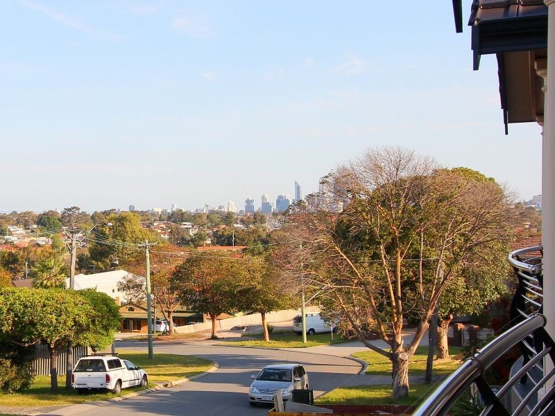 1 Darch Street, Yokine WA 6060