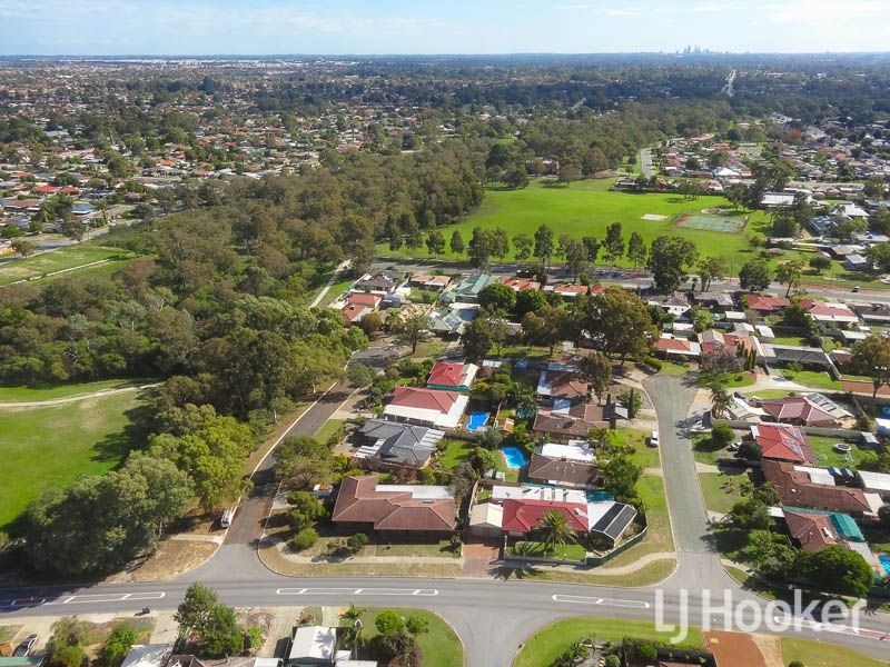 15 Anaconda Drive, Gosnells WA 6110