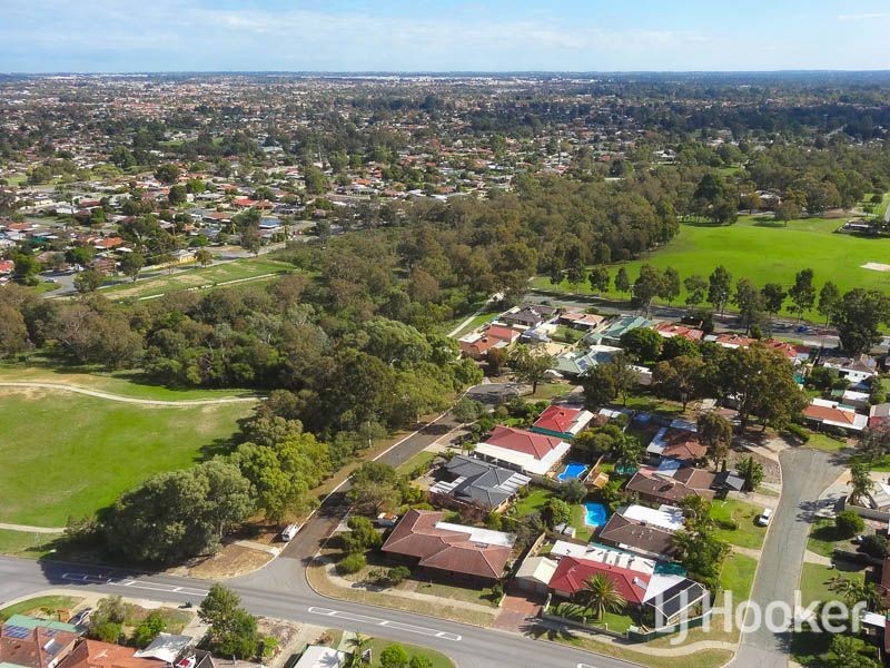 15 Anaconda Drive, Gosnells WA 6110