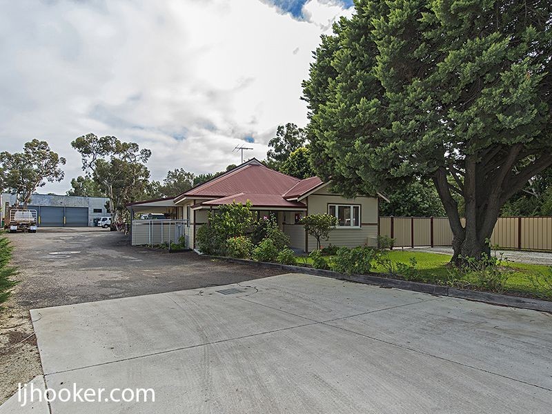 222-224 Maddington Road, Maddington WA 6109