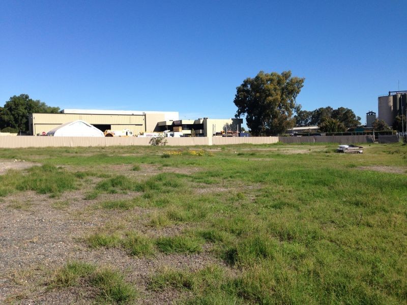 100 Ewing Street, Welshpool WA 6106