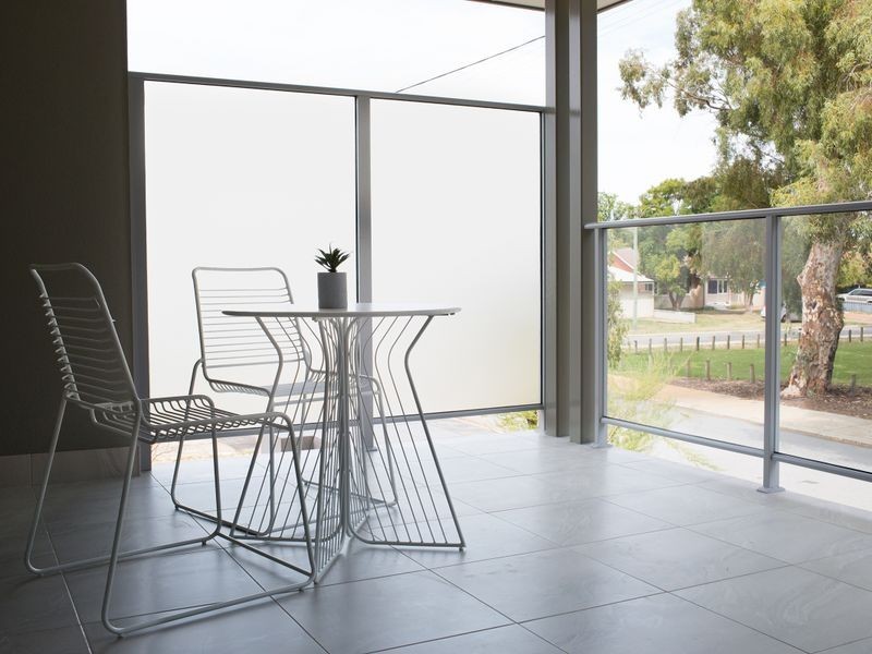 8/379 Daly Street, Cloverdale WA 6105