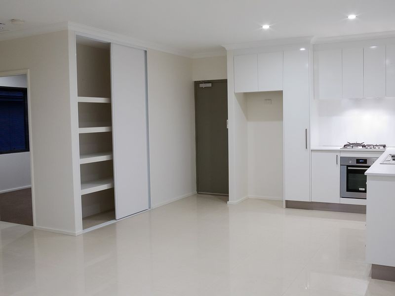 8/379 Daly Street, Cloverdale WA 6105