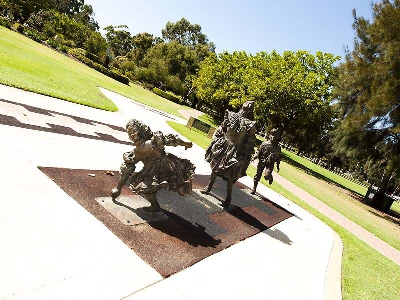 7B Teague Street, Burswood WA 6100