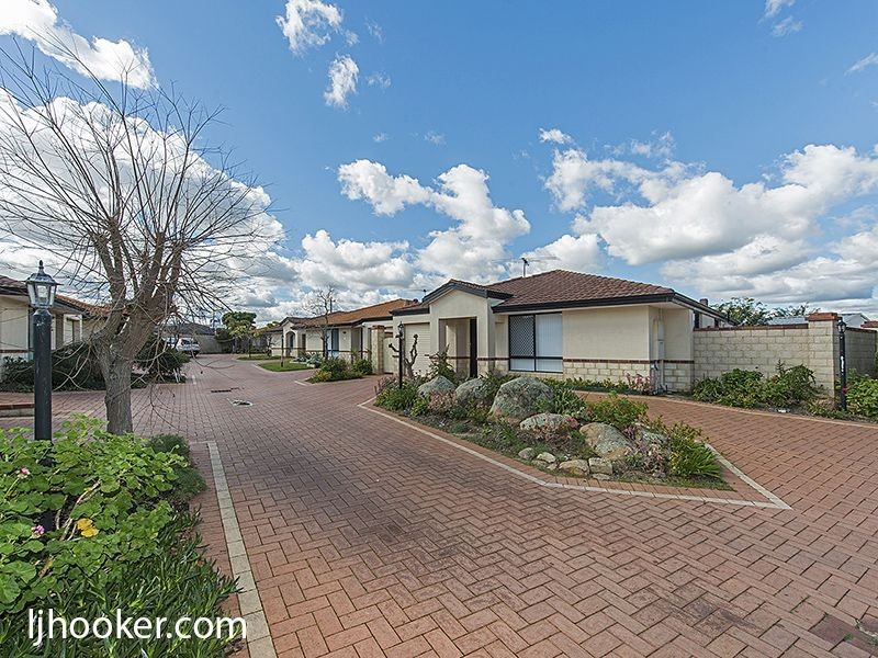 4i Ball Place, Queens Park WA 6107