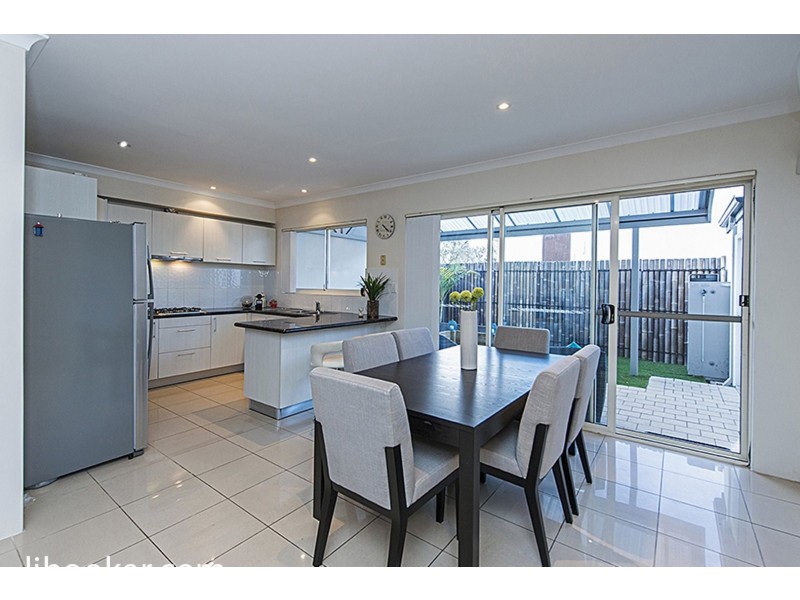 2/51 Carden Drive, Cannington WA 6107