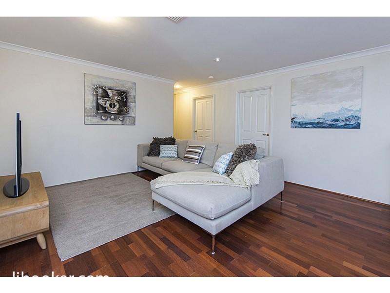 2/51 Carden Drive, Cannington WA 6107