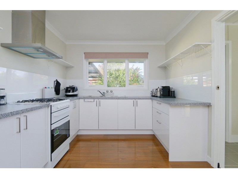 2 Kyogle Place, Armadale WA 6112