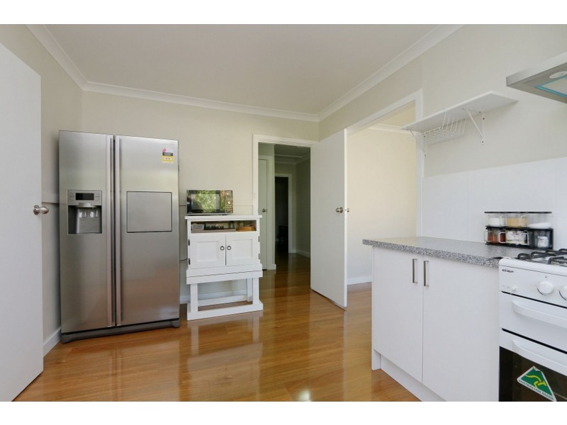 2 Kyogle Place, Armadale WA 6112