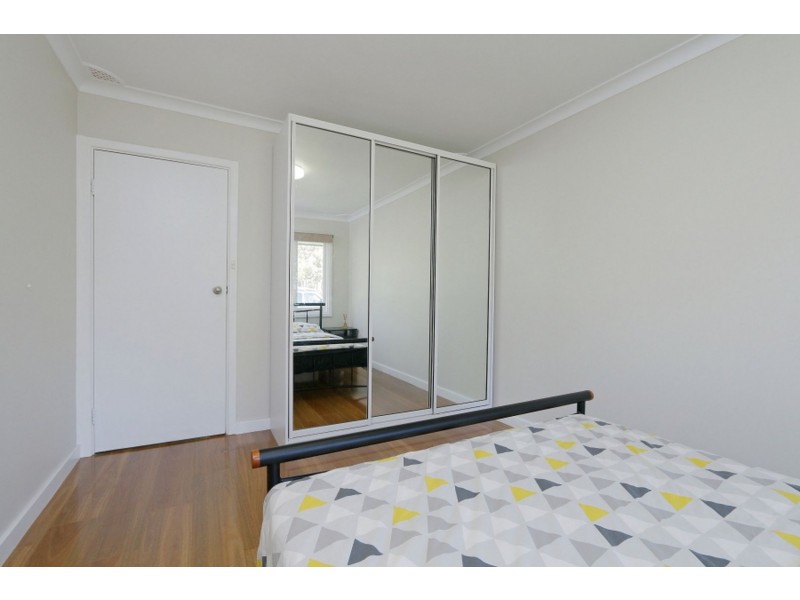 2 Kyogle Place, Armadale WA 6112