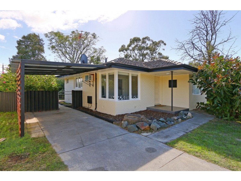 2 Kyogle Place, Armadale WA 6112