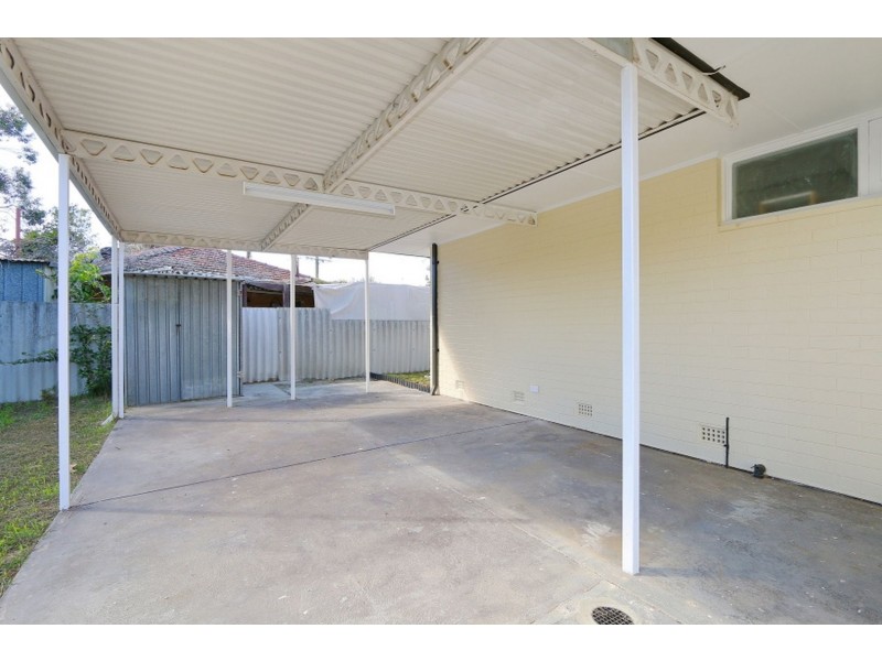 2 Kyogle Place, Armadale WA 6112