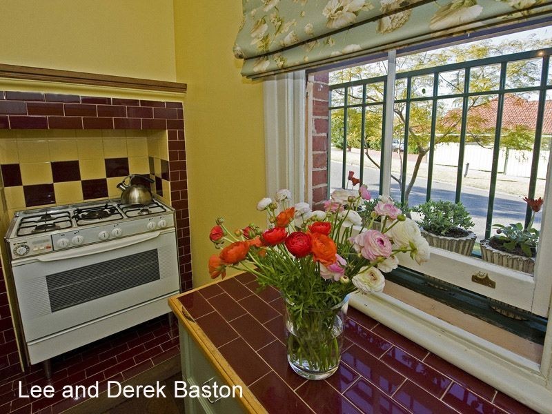 18A Gresham Street, Victoria Park WA 6100