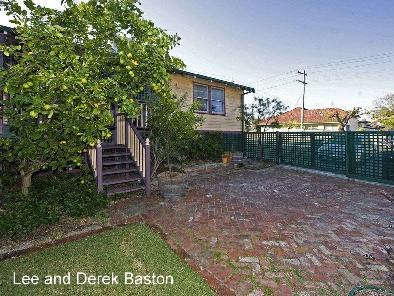 18A Gresham Street, Victoria Park WA 6100