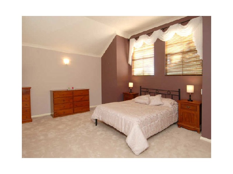 75 Sunbury Road, Victoria Park WA 6100