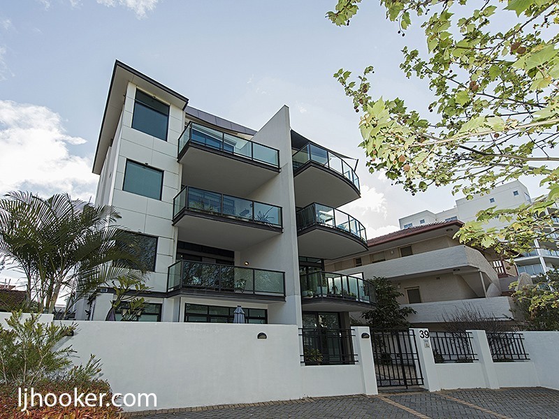 2/39 Mill Point Road, South Perth WA 6151