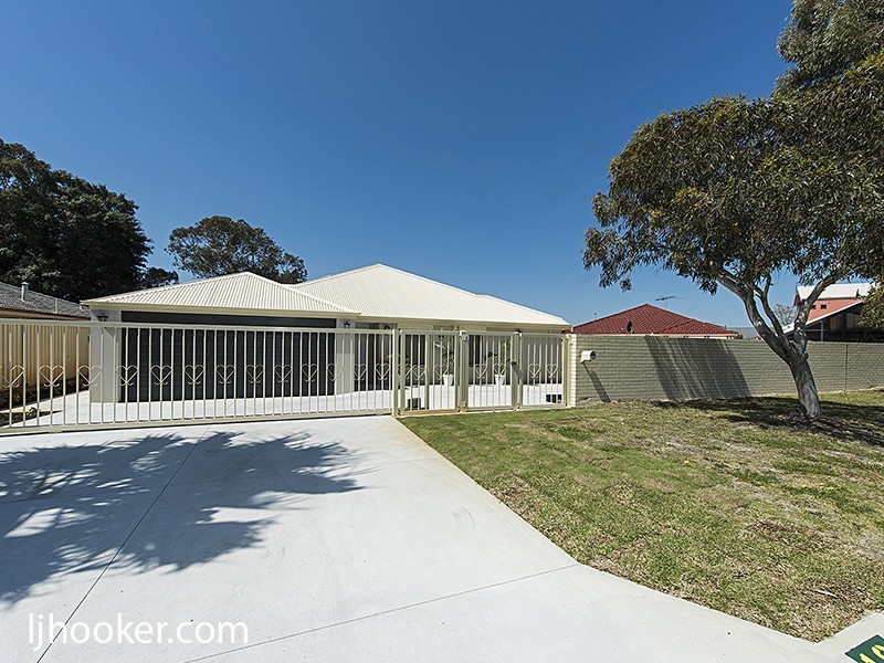 18 Lurnea Place, Karawara WA 6152