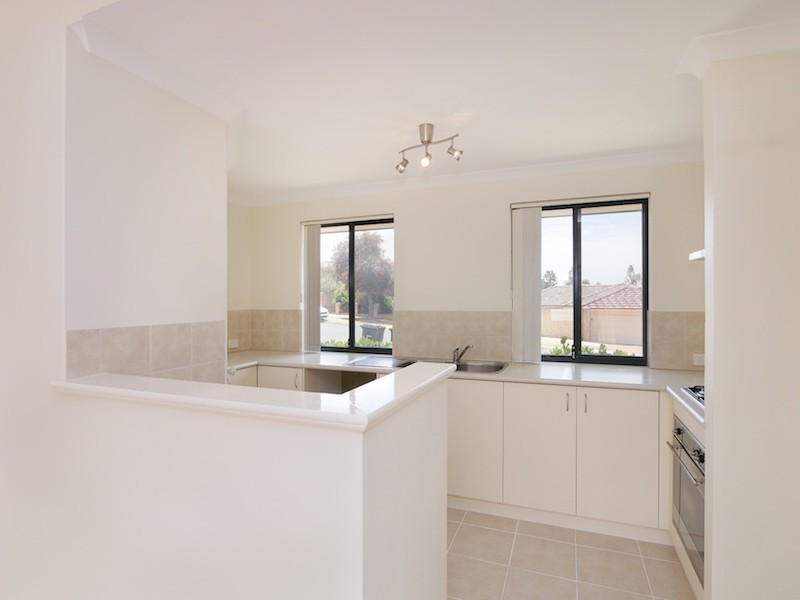 1/111 Beatty Avenue, East Victoria Park WA 6101