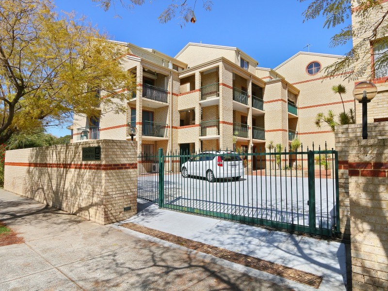 4/18 Forrest Avenue, East Perth WA 6004