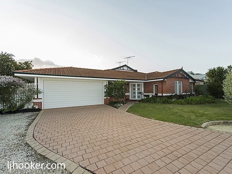 22 Winthrop Drive, Winthrop WA 6150