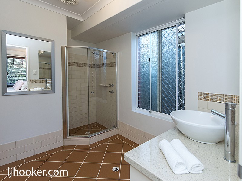 22 Winthrop Drive, Winthrop WA 6150