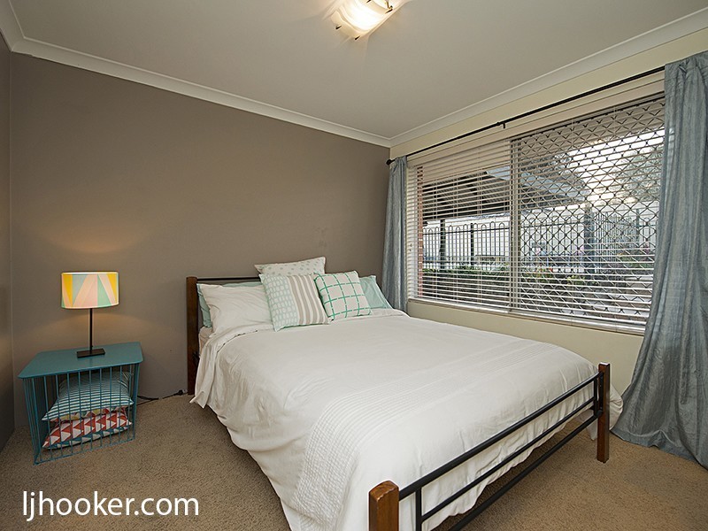 22 Winthrop Drive, Winthrop WA 6150