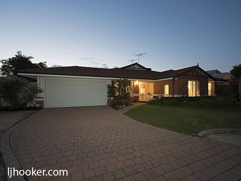 22 Winthrop Drive, Winthrop WA 6150