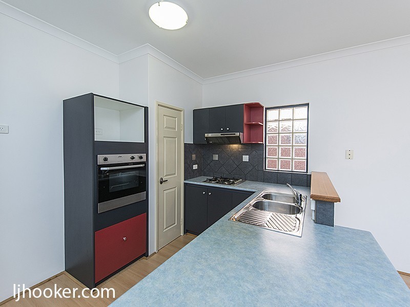 4/65 Teague Street, Victoria Park WA 6100