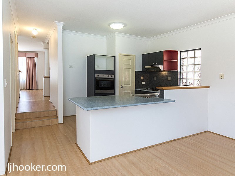 4/65 Teague Street, Victoria Park WA 6100