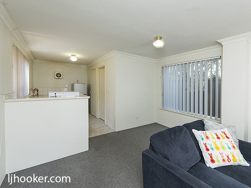 2/29 Pollard Street, Glendalough WA 6016