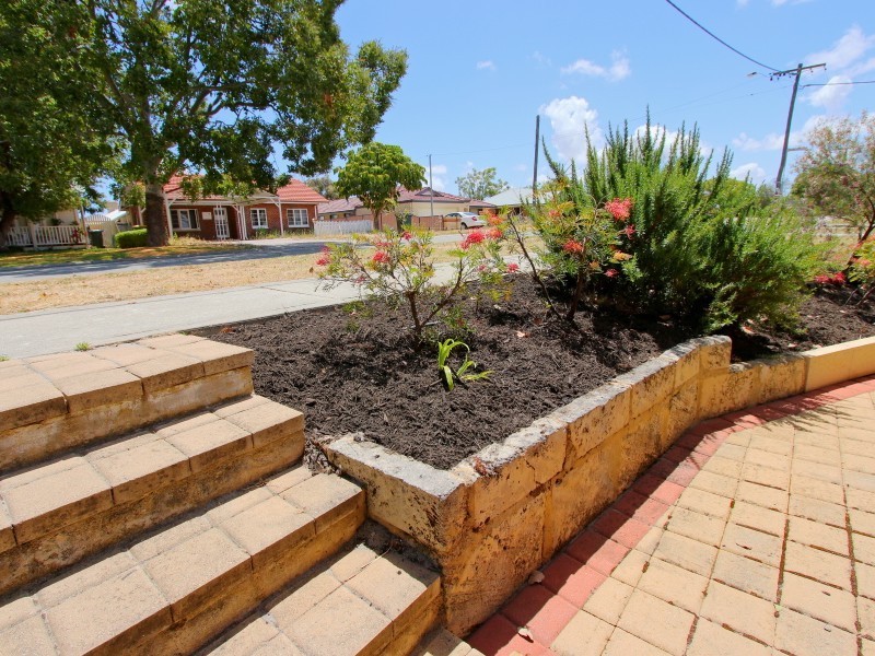 10 Humphry Street, St James WA 6102