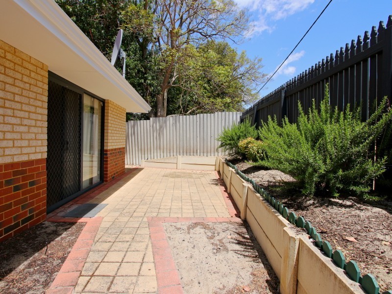 10 Humphry Street, St James WA 6102