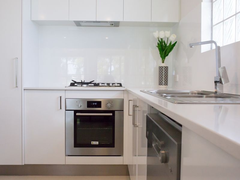 4/379 Daly Street, Cloverdale WA 6105