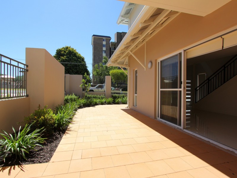 1/48 Leonard Street, Victoria Park WA 6100