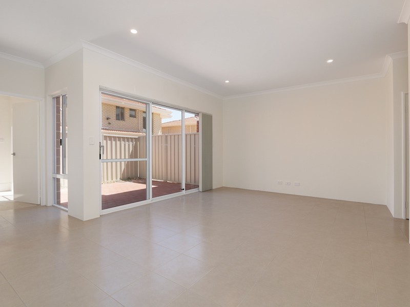 13A McMillan Street, Victoria Park WA 6100