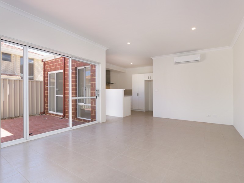 13B McMillan Street, Victoria Park WA 6100