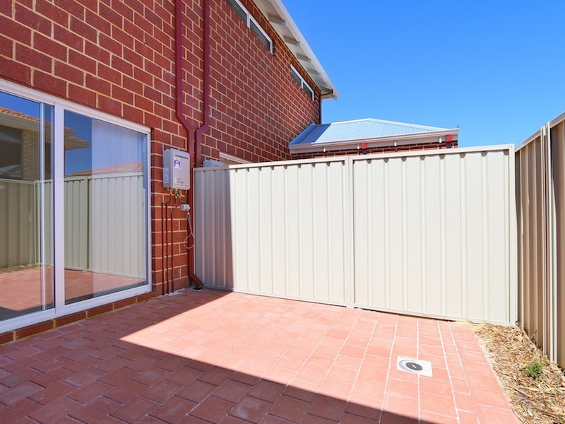 13B McMillan Street, Victoria Park WA 6100