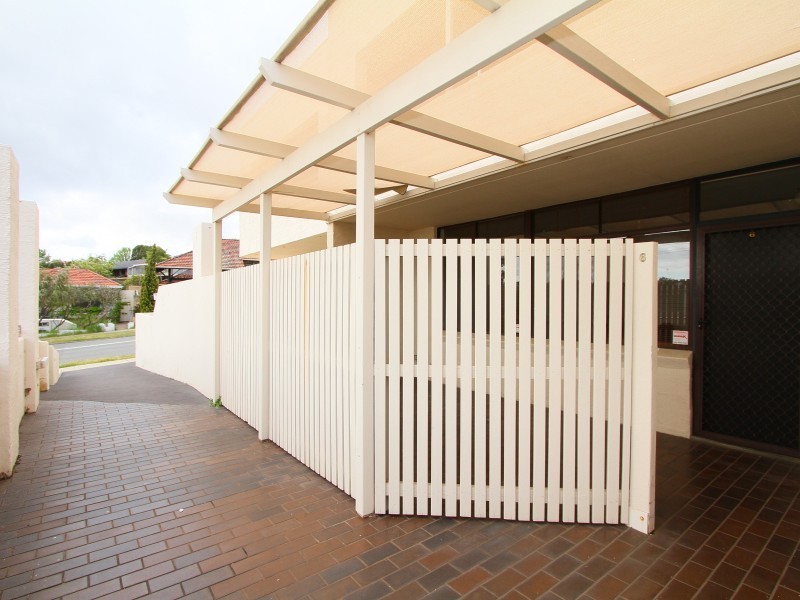 6/27 South Terrace, Como WA 6152