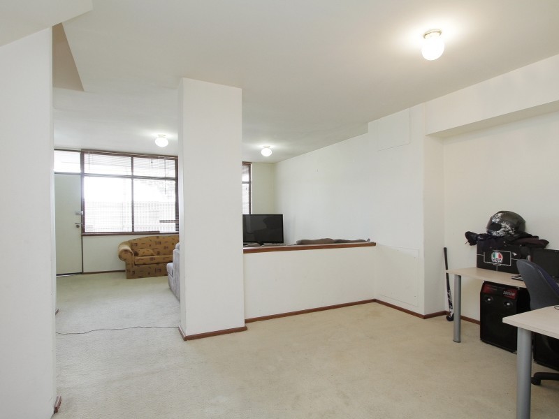 6/27 South Terrace, Como WA 6152