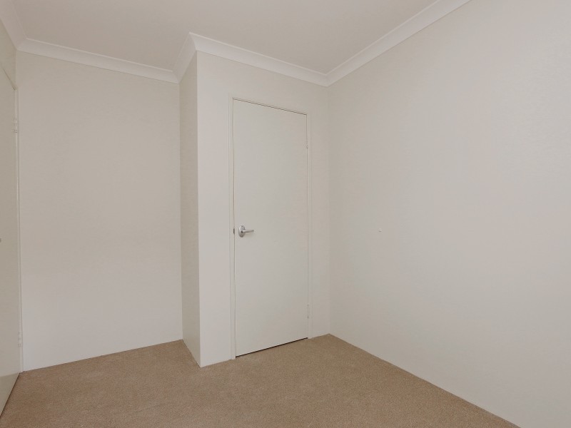 2/14 Crawford Street, Cannington WA 6107