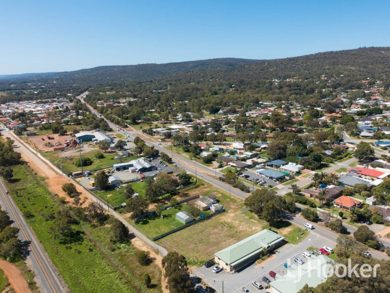 803 South Western Highway, Byford WA 6122