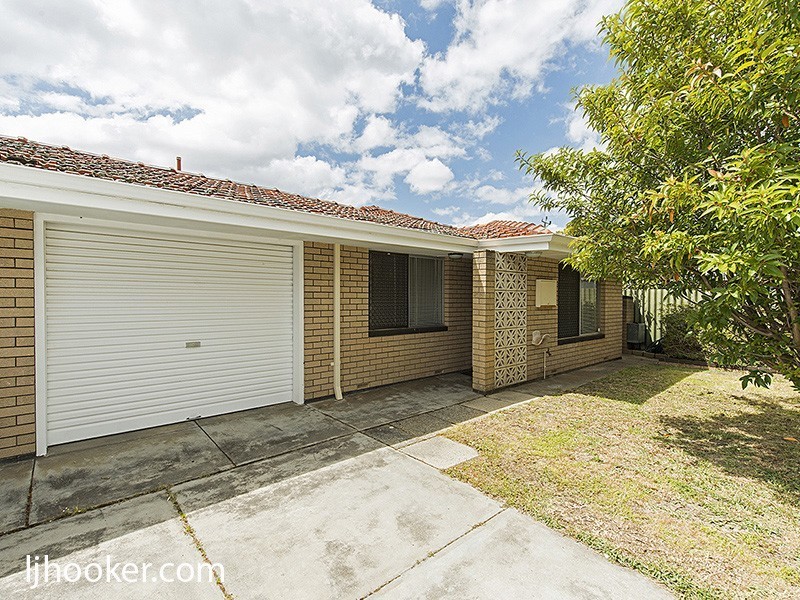 52 Apollo Way, Carlisle WA 6101