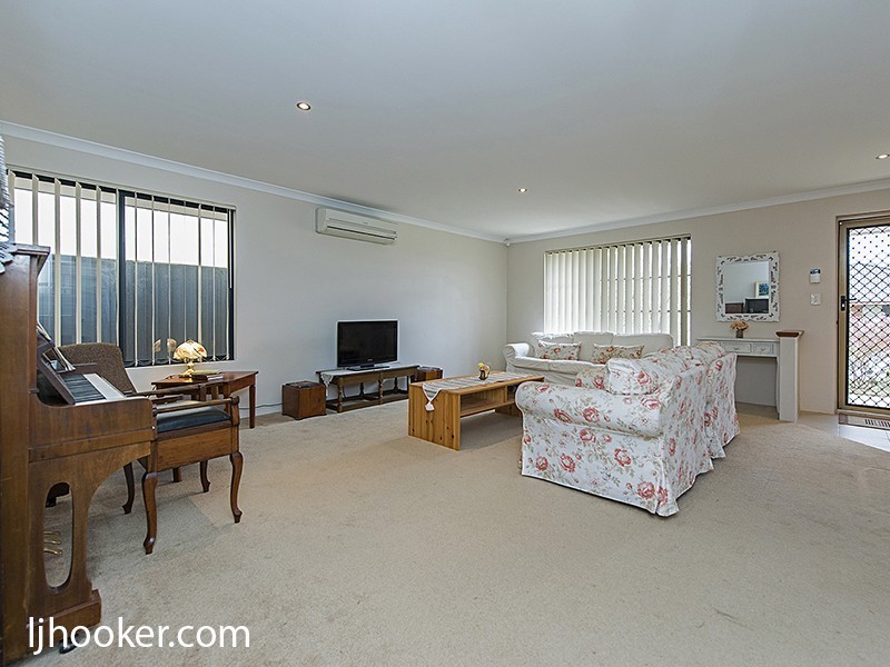 5 Silverpan Way, Byford WA 6122