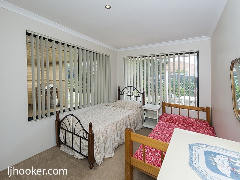 5 Silverpan Way, Byford WA 6122