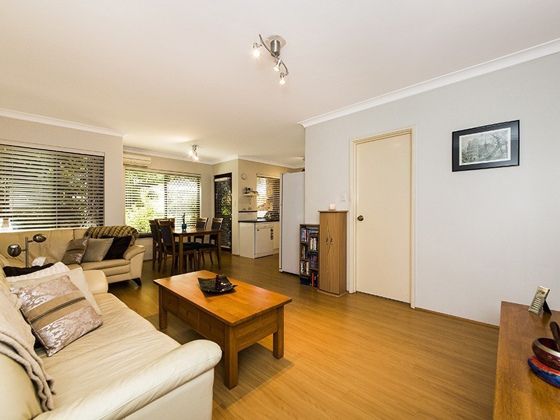 8/54 Canning Highway, Victoria Park WA 6100