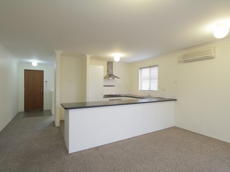 12/12 Arthur Street, Cannington WA 6107