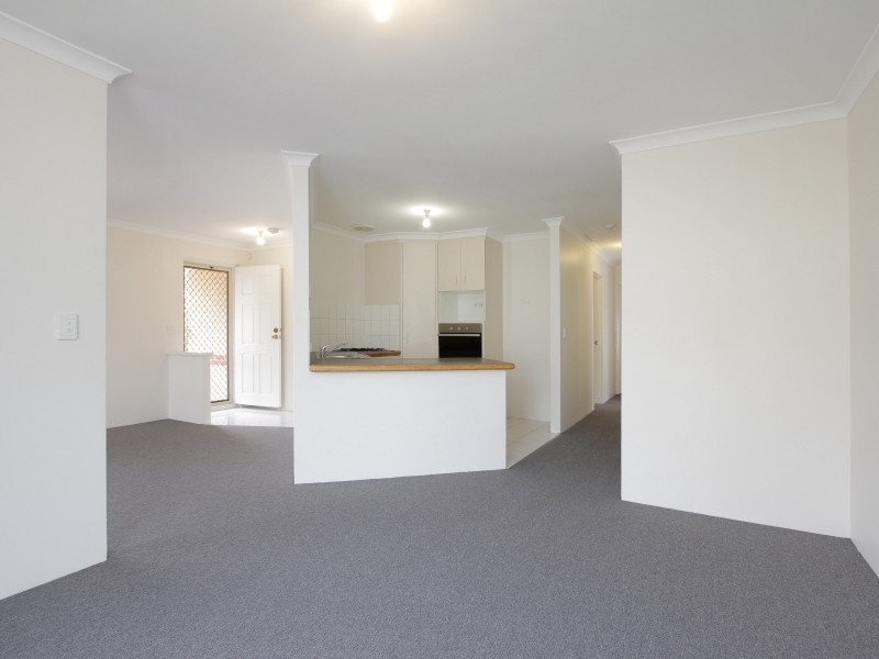 4/3 Norman Street, St James WA 6102