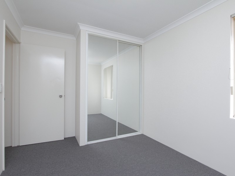 4/3 Norman Street, St James WA 6102